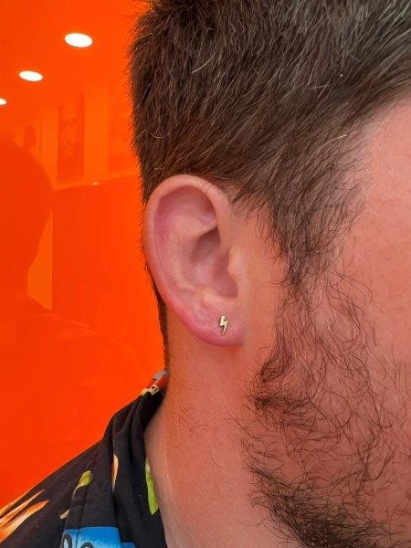 Piercing stud le havre 36 