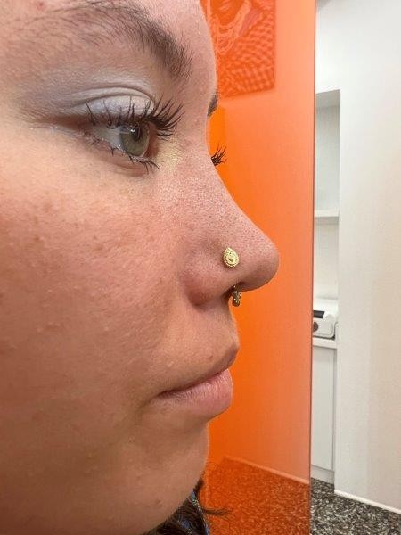 Piercing stud le havre 44 