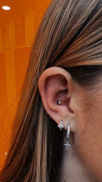 Piercing stud le havre 2 